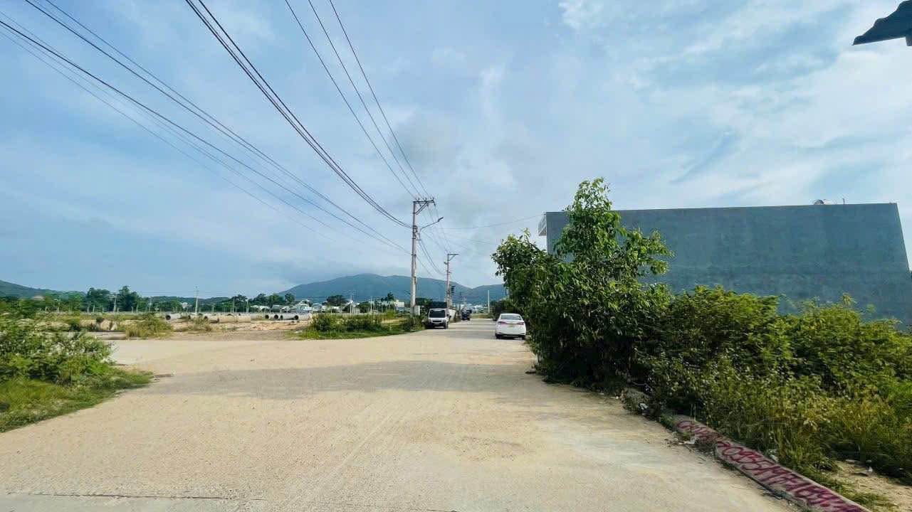 Đất nền Khu TĐC Đông Chùa Bình An, 110m² chỉ 2 tỷ - Cơ hội đầu tư tuyệt vời!