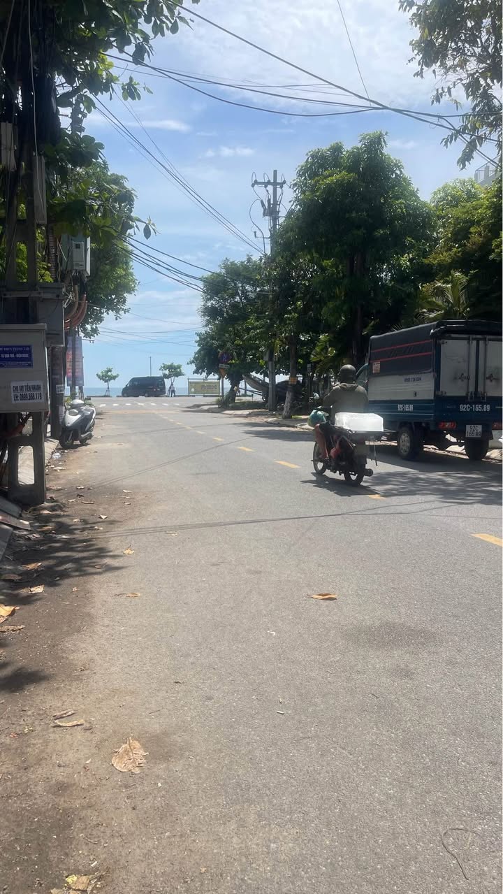 Đất mặt tiền đường Nguyễn Phan Vinh, Sơn Trà 119.4m² giá 17.9 tỷ - Cơ hội đầu tư sinh lời!