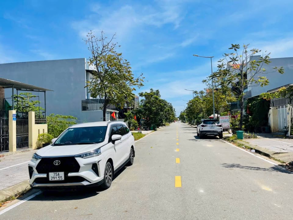 Đất Mặt Tiền Trần Văn Dư Hương Sơ Huế 120m² giá 2.4 tỷ - Đầu tư sinh lời hiệu quả!