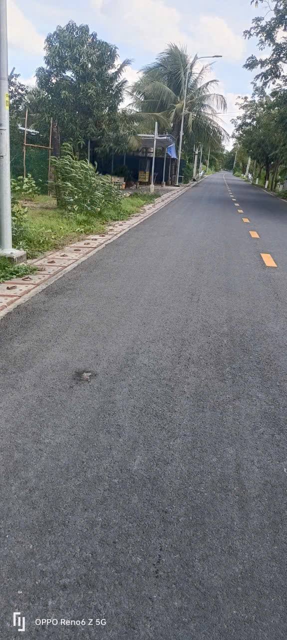 Đất 2 Mặt Tiền Lương Ngang, Tân Nhựt, Bình Chánh 1000m² giá 14 tỷ - Cơ hội đầu tư sinh lời!