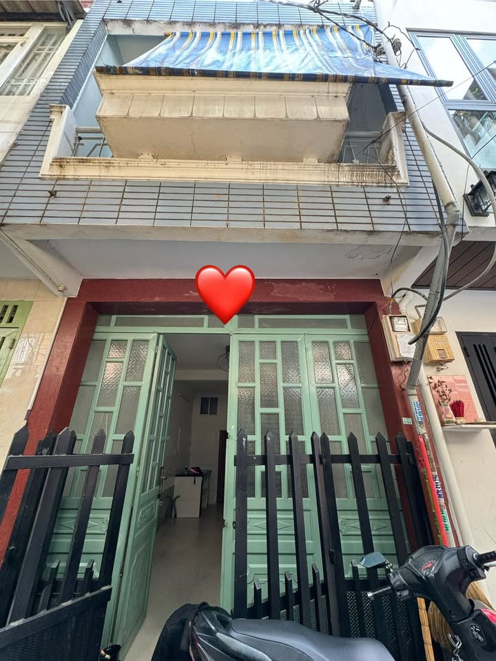 Nhà nguyên căn quận 4 diện tích 42m² giá 8.5 triệu - Sẵn sàng vào ở ngay!