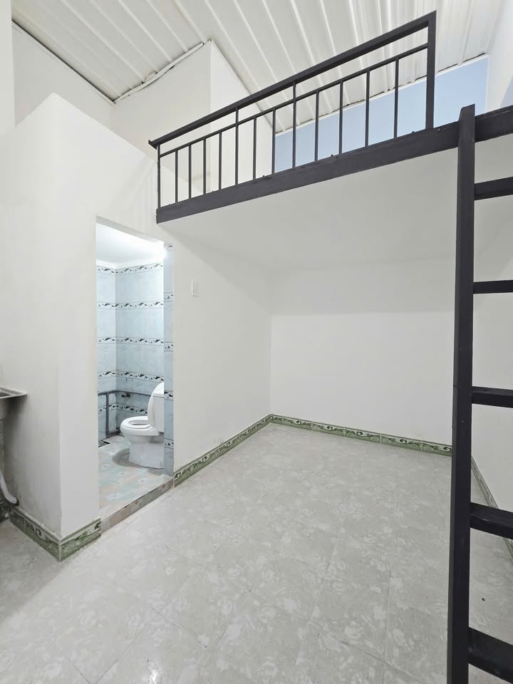 Phòng trọ cho thuê tại An Bình, Dĩ An chỉ 2.2 triệu - Tiện nghi đầy đủ!