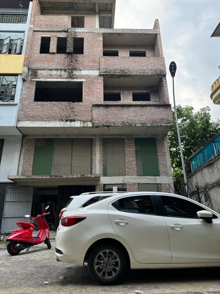 Biệt thự liền kề Thượng Thanh Long Biên 160m² giá 50 tỷ - Đắc địa 2 mặt phố!