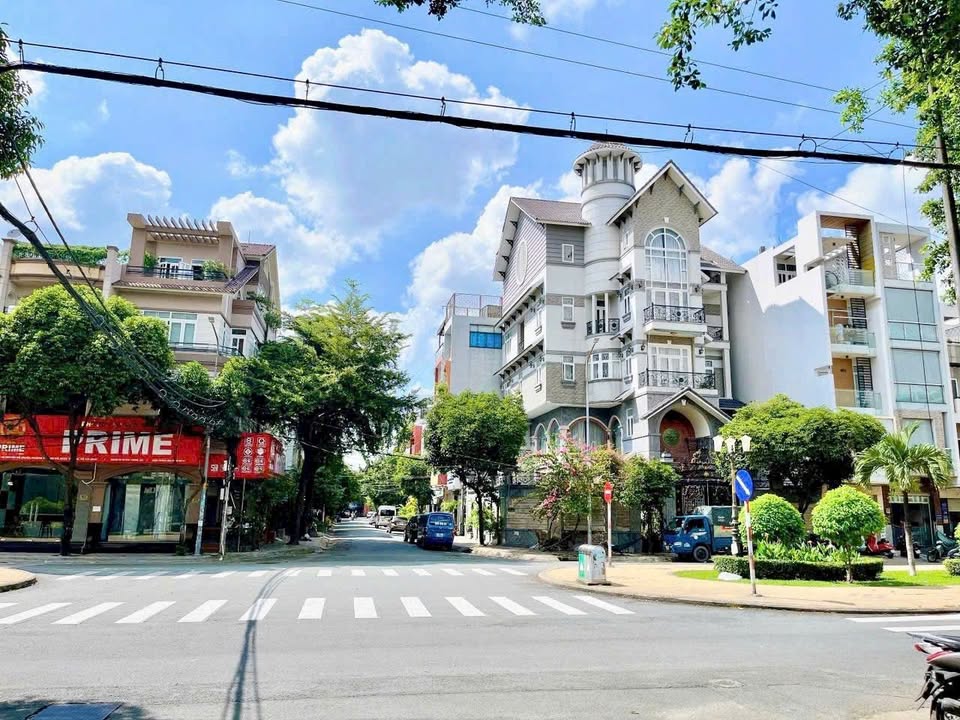 Bán Nhà Mặt Tiền Kinh Doanh Đường Nguyễn Thế Truyện, 72m² giá 13.6 tỷ - Đầu tư sinh lời ổn định!