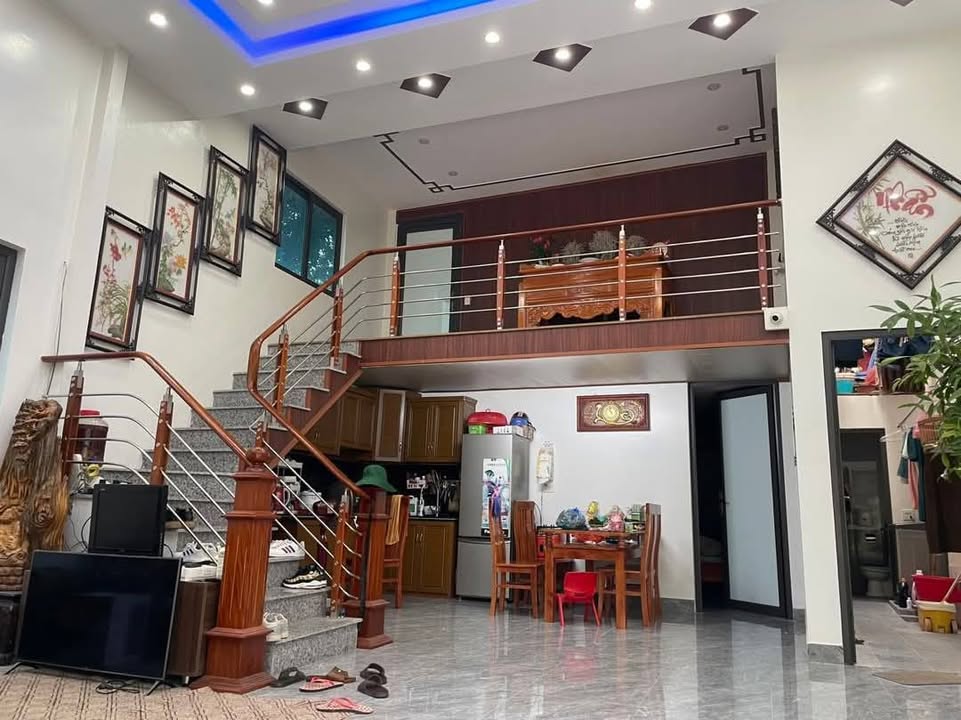 Nhà đẹp 2 mặt đường tại phường Nguyễn Phúc, Yên Bái 101m² giá 1.3 tỷ - Đầu tư sinh lời tuyệt vời!