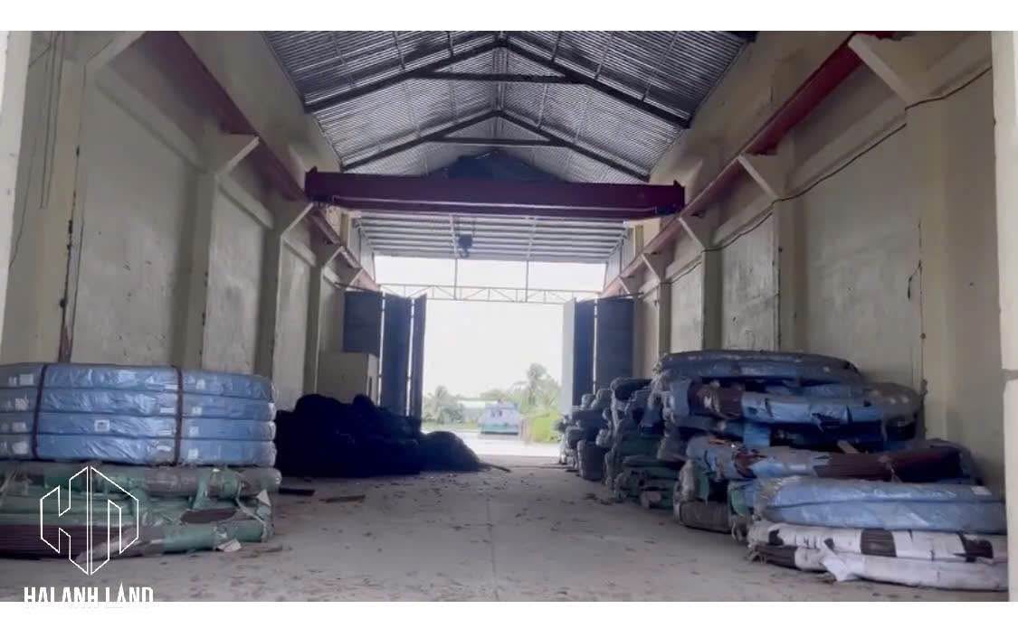 Kho cho thuê mặt tiền đường Cách Mạng Tháng 8, Rạch Sỏi 207m² giá 15 triệu - Vị trí đắc địa gần sân bay!