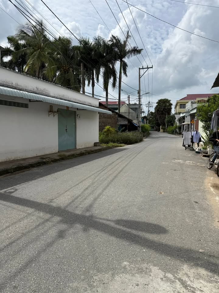 Nhà kho hẻm nhựa 183, phường 5, Trà Vinh 36m² - Giá chỉ 350 triệu, thương lượng!