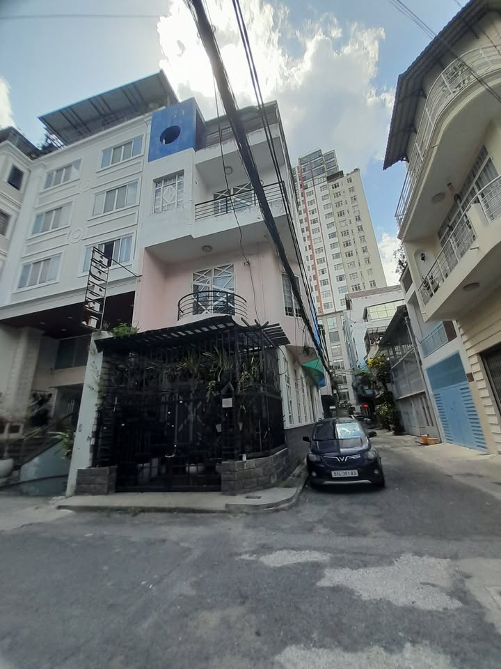 Nhà phố mặt tiền kinh doanh Cộng Hòa, Tân Bình 160m² giá 11 tỷ - Đầu tư sinh lời ngay!