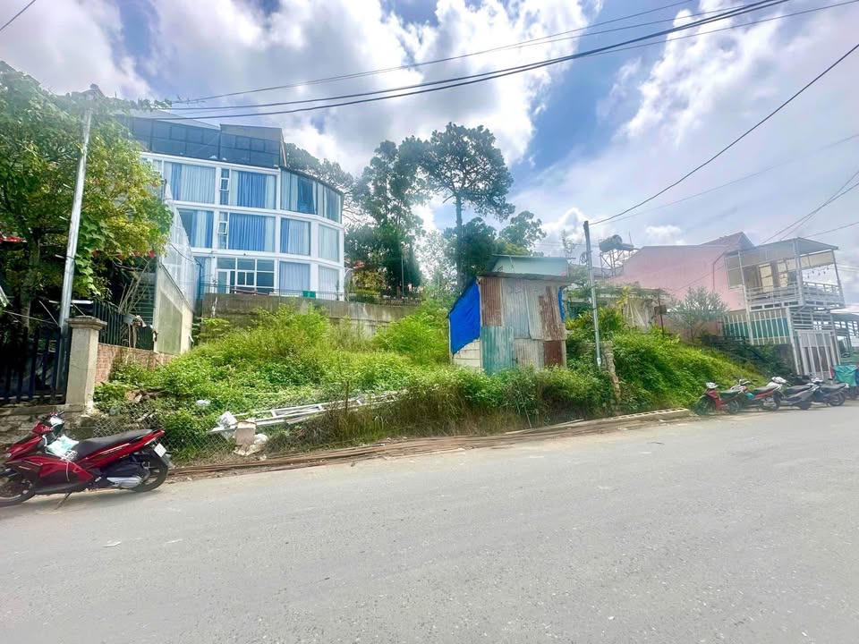 Lô đất mặt tiền Phường 5, Đà Lạt 230m² giá 15 tỷ - Cơ hội đầu tư lý tưởng!