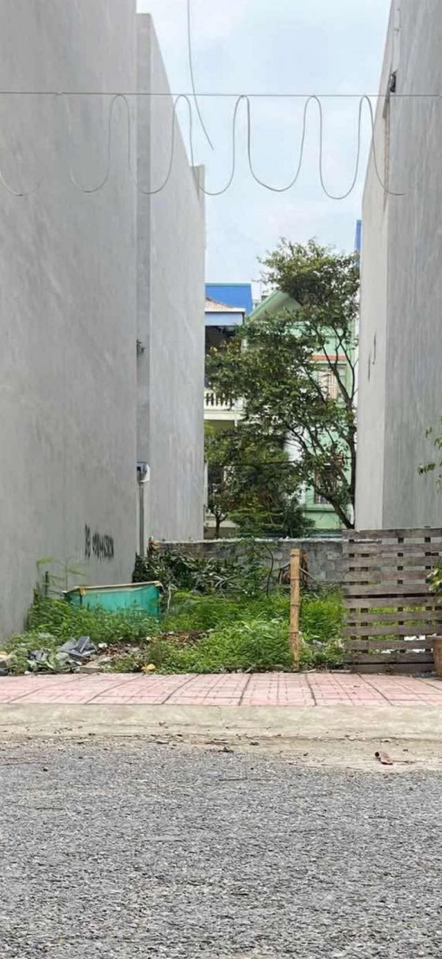 Đất Phùng Hưng, Nam Định 43.2m² giá 2.25 tỷ - Cơ hội đầu tư tuyệt vời!