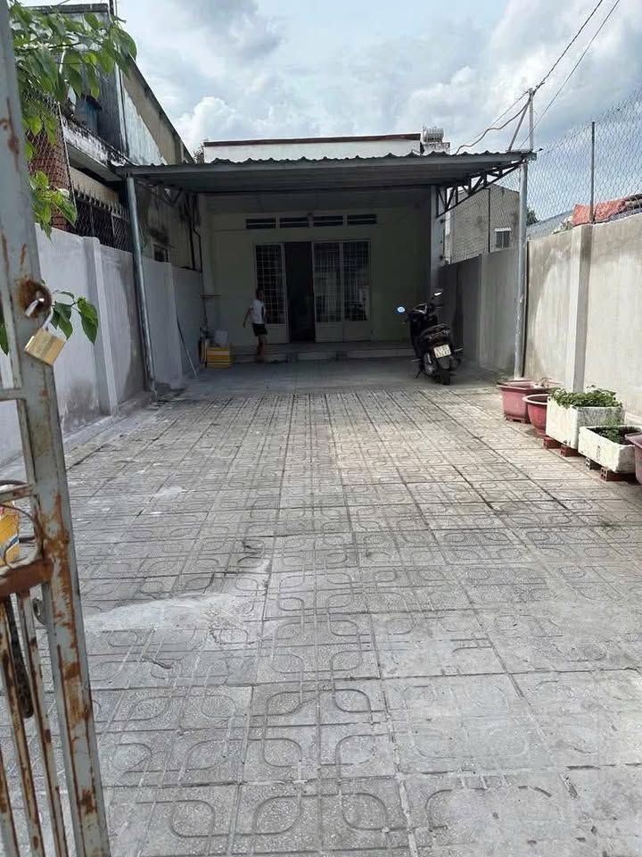 Nhà cho thuê đường Nguyễn Công Trứ, Đông Hòa 160m² - Giá chỉ 6 triệu/tháng!