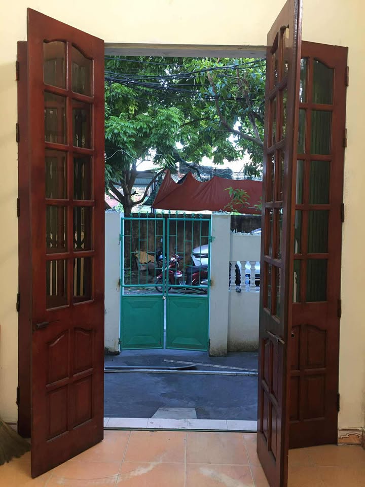 Nhà cho thuê ngõ 537 Lý Thái Tổ 62m² giá 3.5 triệu - An ninh tốt, gần trường học!