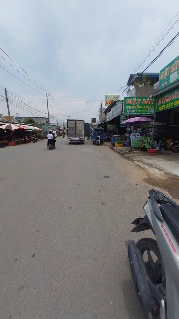 FrontHouse Đức Hòa 279m² giá 4.9 tỷ - Vị trí kinh doanh đắc địa!