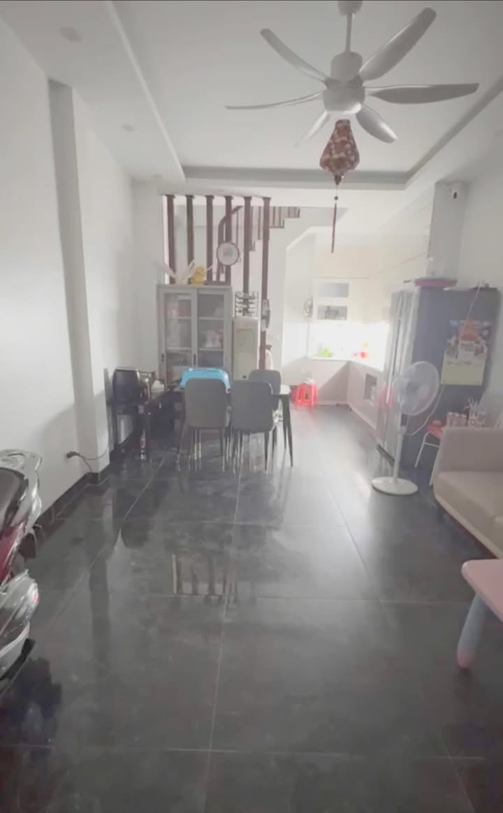 Nhà cho thuê đường Kim Mã, Ba Đình 38m² giá 15 triệu - Thiết kế hiện đại, tiện nghi!