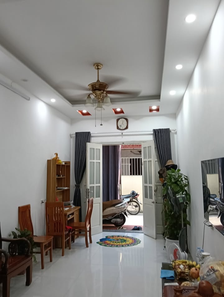 Nhà riêng đường Phù Nghĩa, TP Nam Định 46m² giá 2 tỷ - Ô tô vào tận nhà!