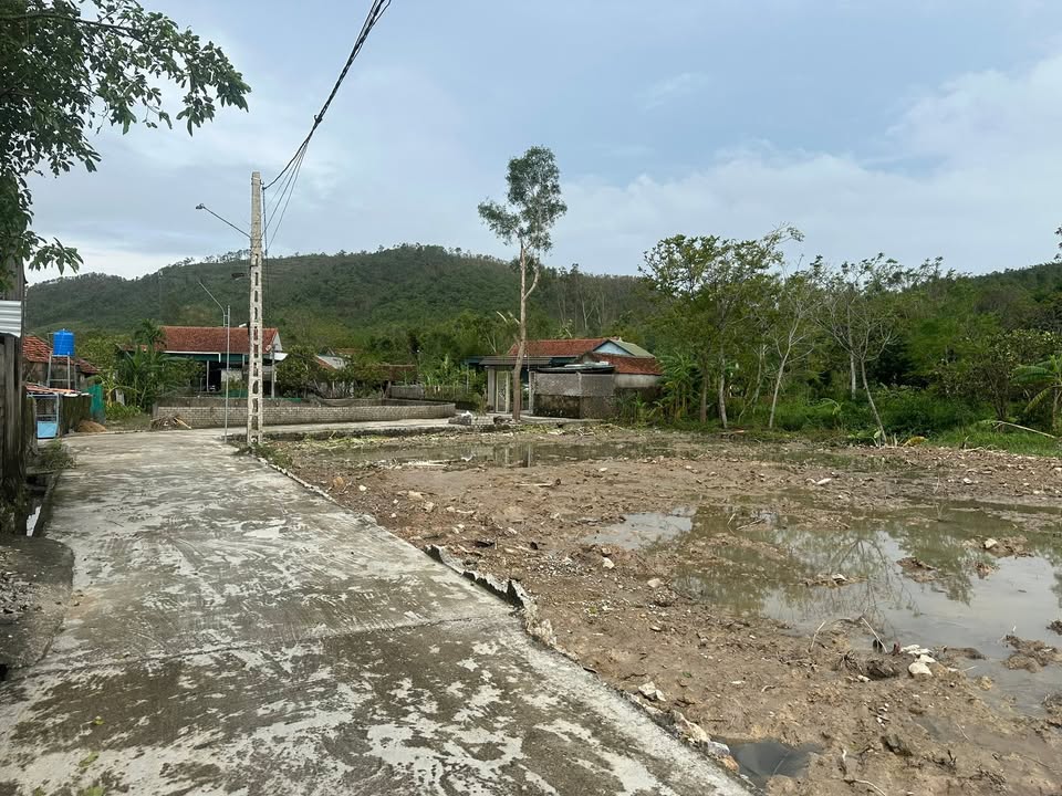 Đất nền xóm 2 Quỳnh Mỹ 208m² giá 800 triệu - Cơ hội đầu tư hấp dẫn!