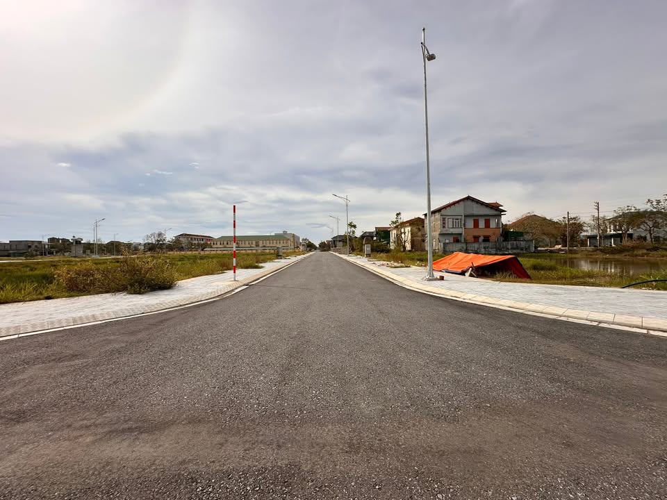 Đất nền khu vực Trần Phú, Hà Tĩnh 144m² giá chỉ 3.35 tỷ - Cơ hội đầu tư tuyệt vời!