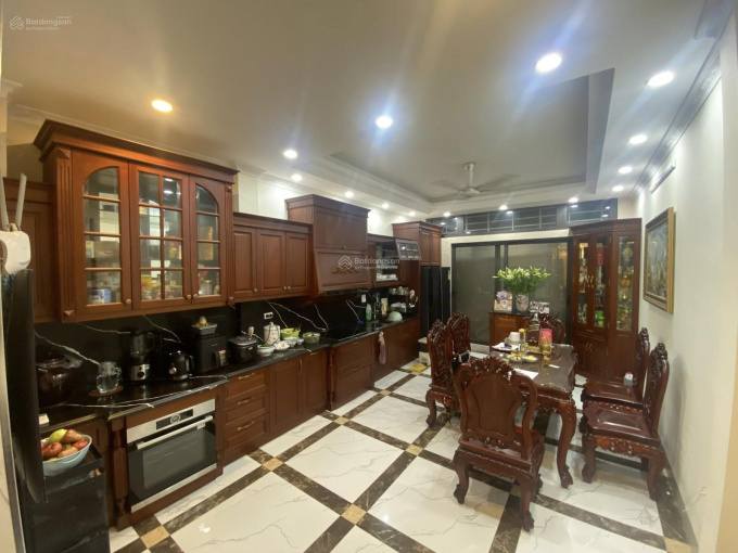 Nhà mặt tiền Nguyễn Chí Thanh, Q5 - 83.4m² - Kinh doanh sầm uất!