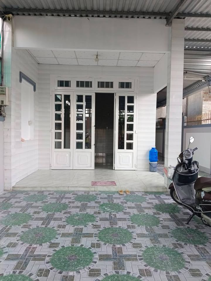 Nhà riêng Tân Thông Hội, Củ Chi 240m² giá 3.9 tỷ - Chính chủ cần bán gấp!