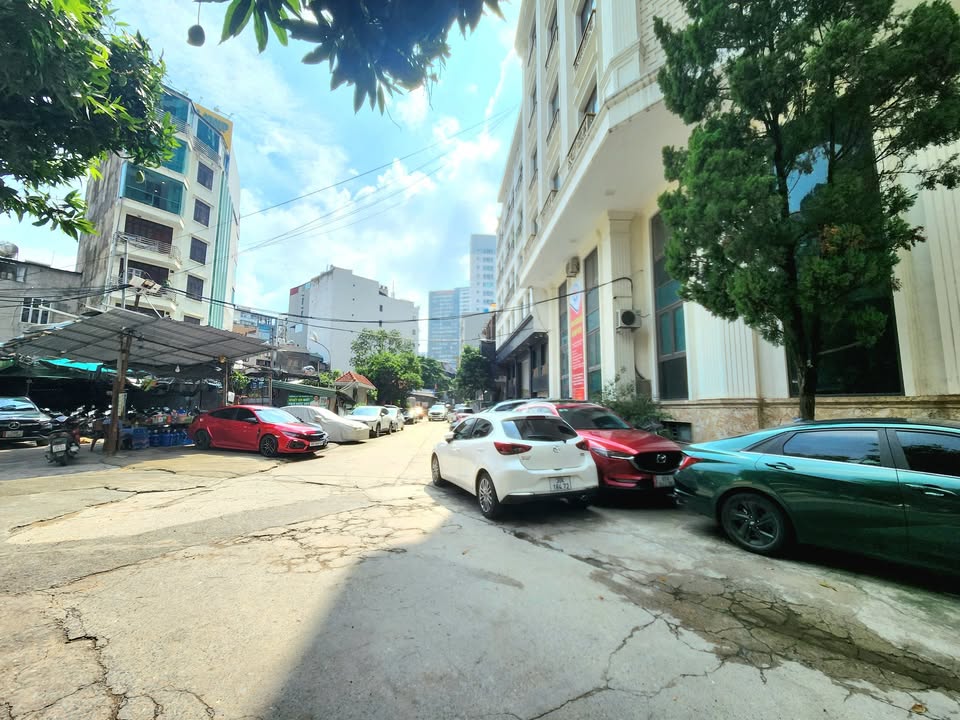 Nhà phố Lê Văn Lương 39m² giá 8 tỷ - Kinh doanh hiệu quả, cho thuê ổn định!