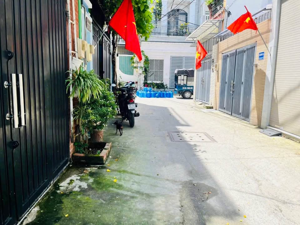 Đất liền kề Thủ Đức 73m² giá 4.95 tỷ - Sổ hồng chính chủ, xây dựng tự do!