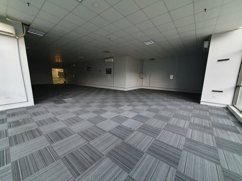 Cho thuê văn phòng tại chung cư SME Hà Cầu 250m² giá 27 triệu - Không thể bỏ lỡ!