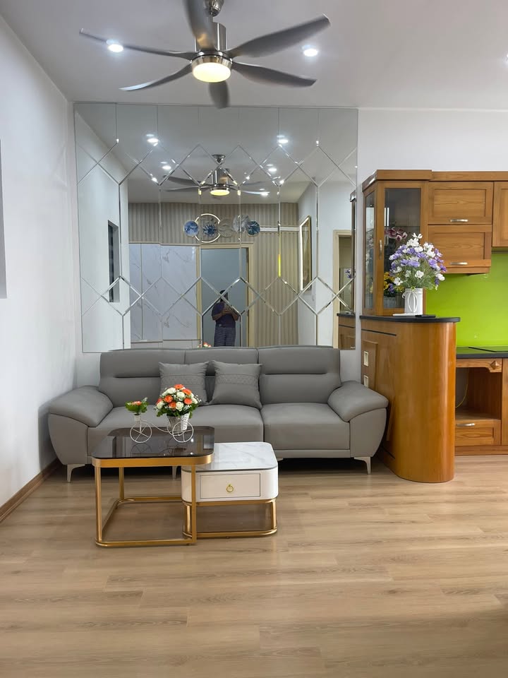 Căn hộ CT4C Xa La 53m² giá 300 triệu - Nội thất đầy đủ, sổ hồng chính chủ!