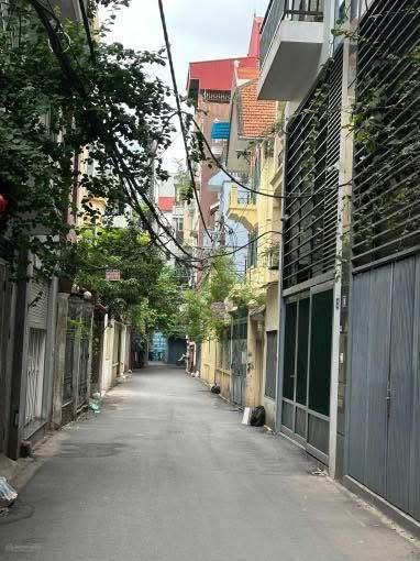 Nhà bán Võng Thị, Tây Hồ 100m² giá 20 tỷ - Lô góc thoáng mát, gần Hồ Tây!