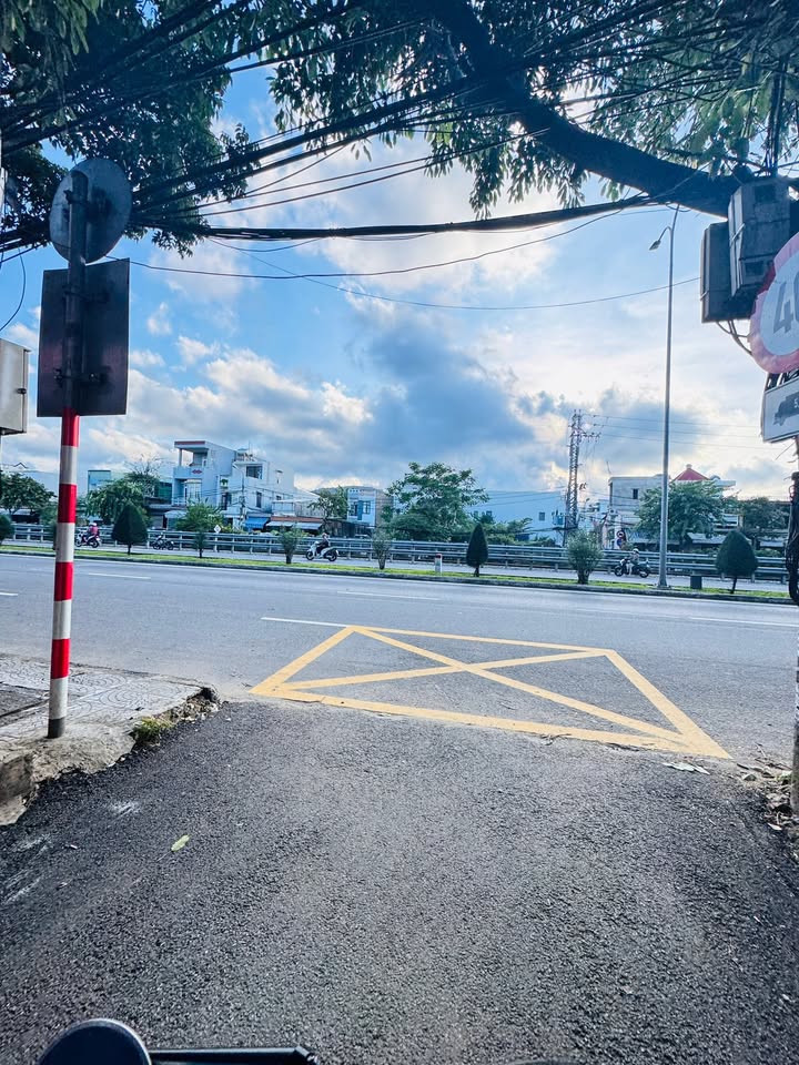 Đất nền 297/25 Trường Chinh, An Khê 50m² giá 2.48 tỷ - Vị trí đắc địa, xe ô tô vào tận nơi!