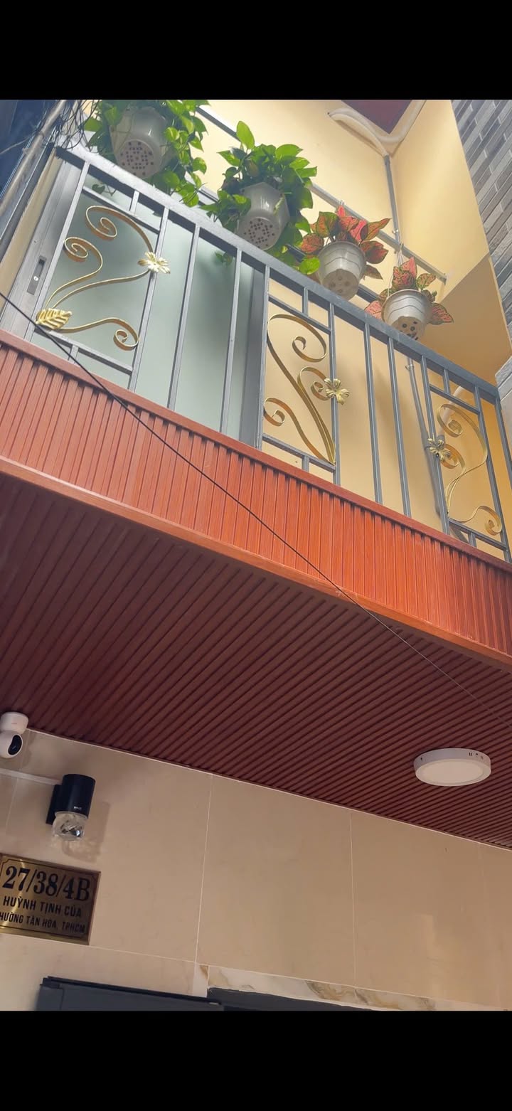 Nhà bán quận 3, đường Huỳnh Tịnh Của 40m² giá 1.56 tỷ - Nhà mới đẹp, nội thất đầy đủ!