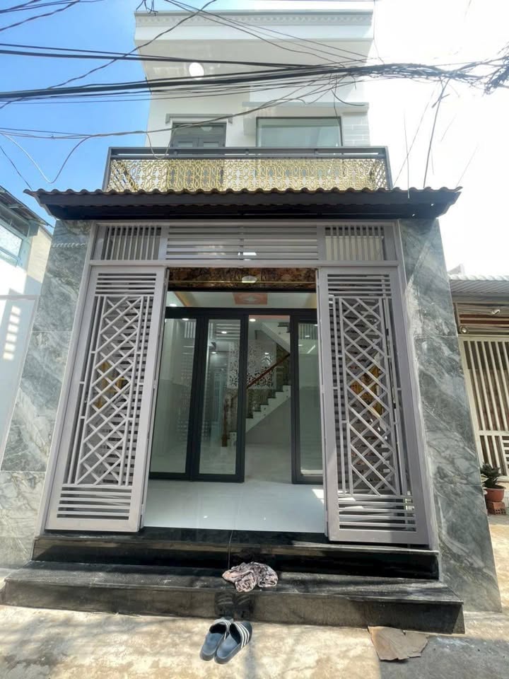Nhà bán Lưu Hữu Phước, Quận 8, 34m² giá 2.45 tỷ - Nhà mới vào ở ngay!
