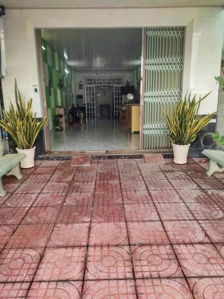 Nhà mặt tiền QL80, Thới Hòa, 134m² giá 3.5 tỷ - Kinh doanh thuận lợi!