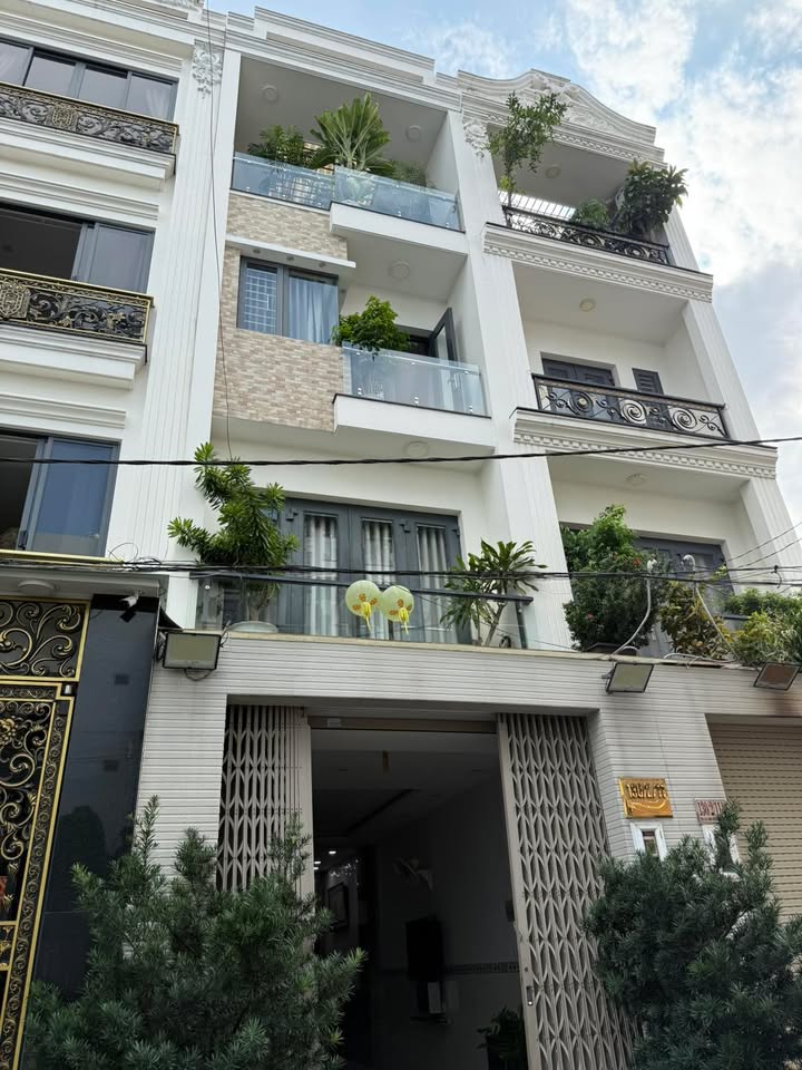 Nhà đường Tên Lửa, Bình Trị Đông B, 58m² giá 9.5 tỷ - Thiết kế hiện đại, nội thất cao cấp!