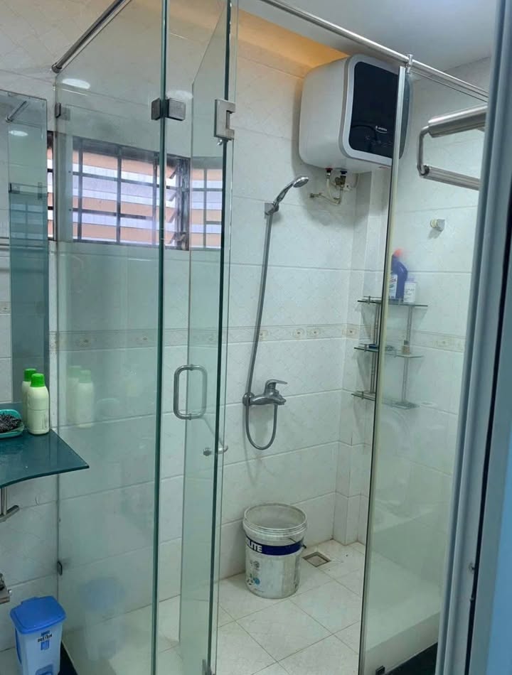 Nhà phố hẻm Phạm Phú Thứ Bảo Lộc 156m² giá 4.3 tỷ - Đường vào rộng rãi, tiện nghi đầy đủ!