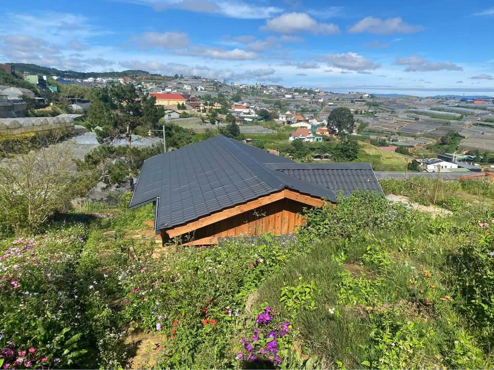 Nhà gỗ cho thuê tại Xuân Trường, Đà Lạt - Diện tích 2000m², giá chỉ 25 triệu/tháng