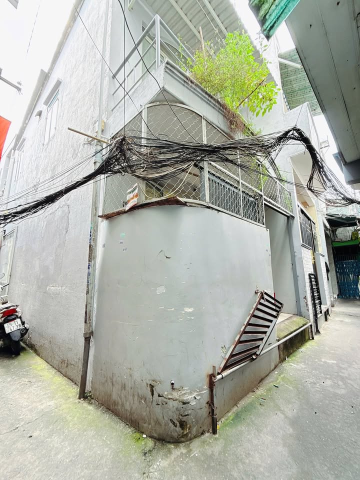 Nhà 2 mặt hẻm Phạm Thế Hiển, Quận 8 - Diện tích 27m² giá 2.48 tỷ - Pháp lý rõ ràng, chính chủ!