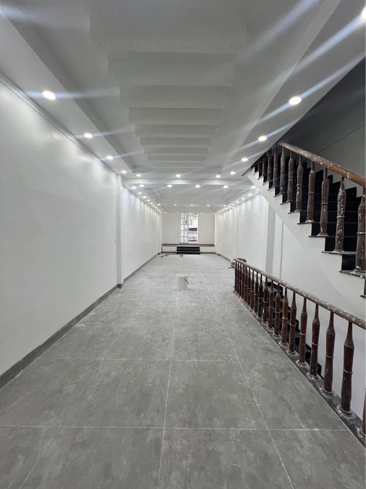 Cho thuê nhà kinh doanh mặt tiền Trần Phú, Buôn Ma Thuột 100m² - Không gian lý tưởng cho mọi loại hình kinh doanh!