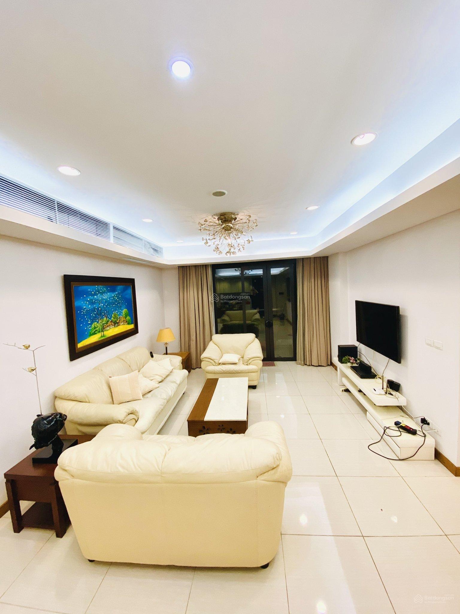 Căn hộ Home City Cầu Giấy 70m² giá 6 tỷ - Sẵn sổ full nội thất