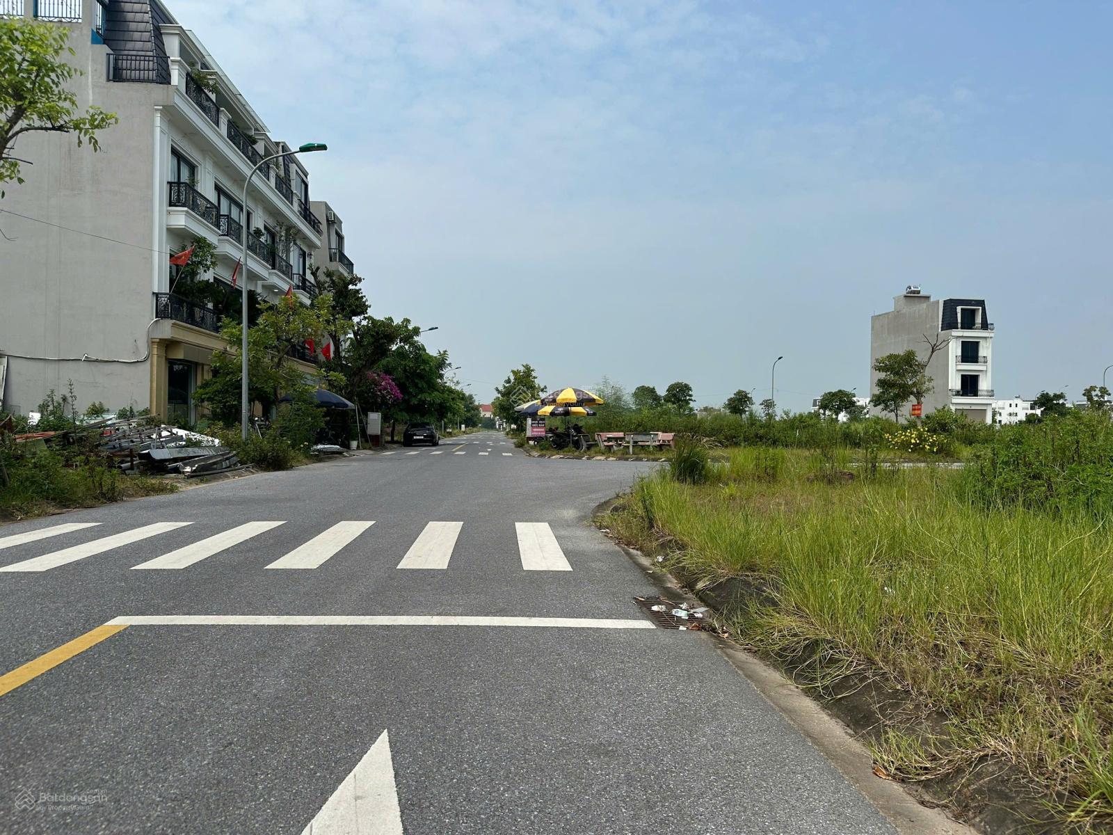 Đất nền lô góc hướng Nam 110m² giá chỉ 4,x tỷ - Đầu tư sinh lời tại TNR Thắng, Hiệp Hòa!