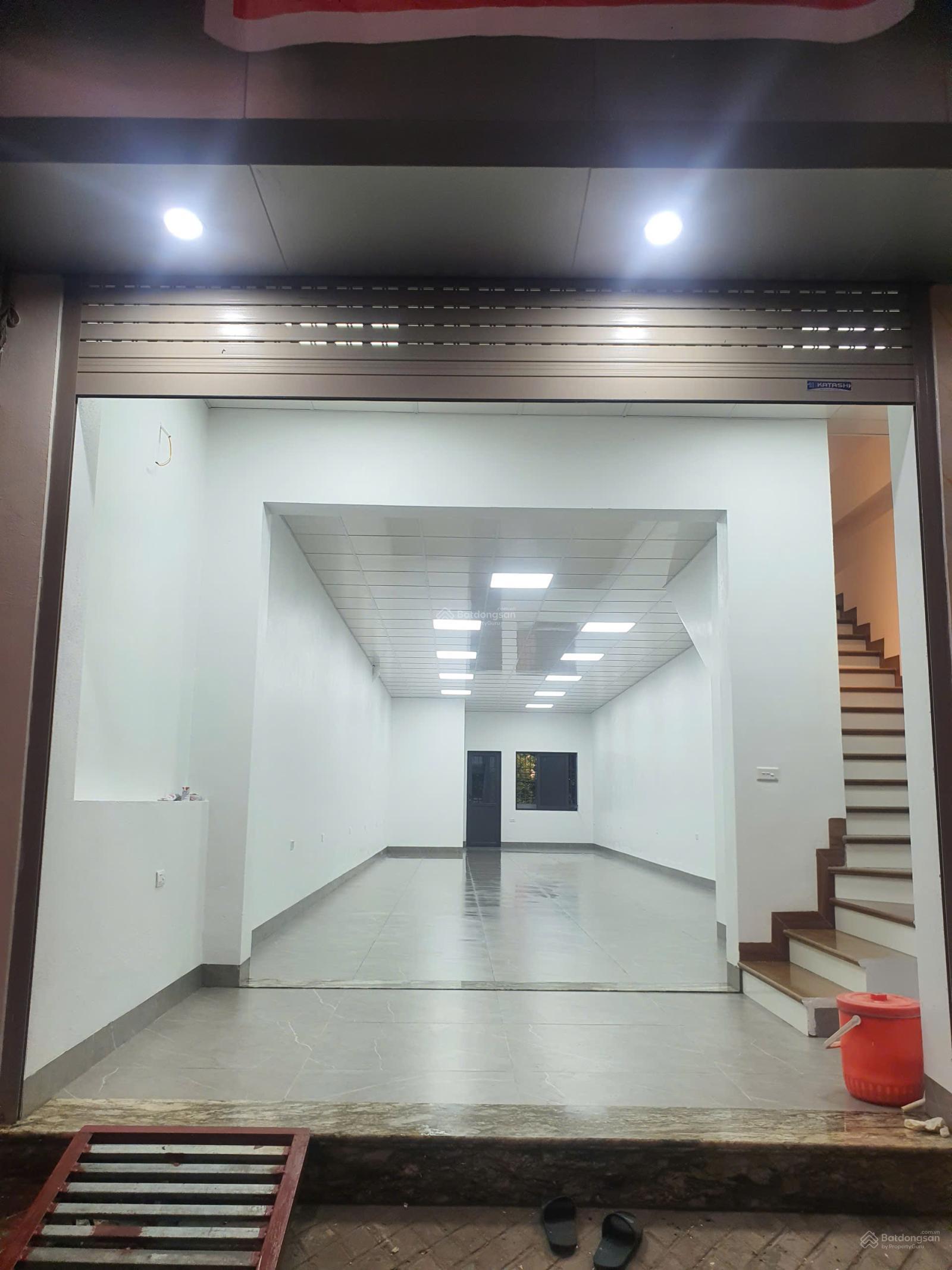 Cho thuê văn phòng 100m² tại Phố Chùa Hà, Định Trung, Vĩnh Yên - Thích hợp kinh doanh!