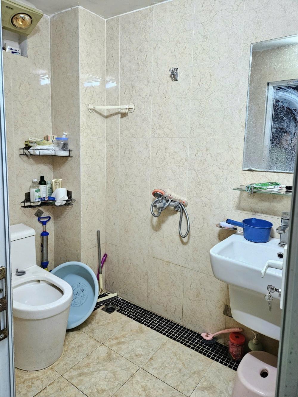 Bán nhà Lĩnh Nam 23m² giá 4.5 tỷ - Ngõ đẹp ô tô vào đến nơi!