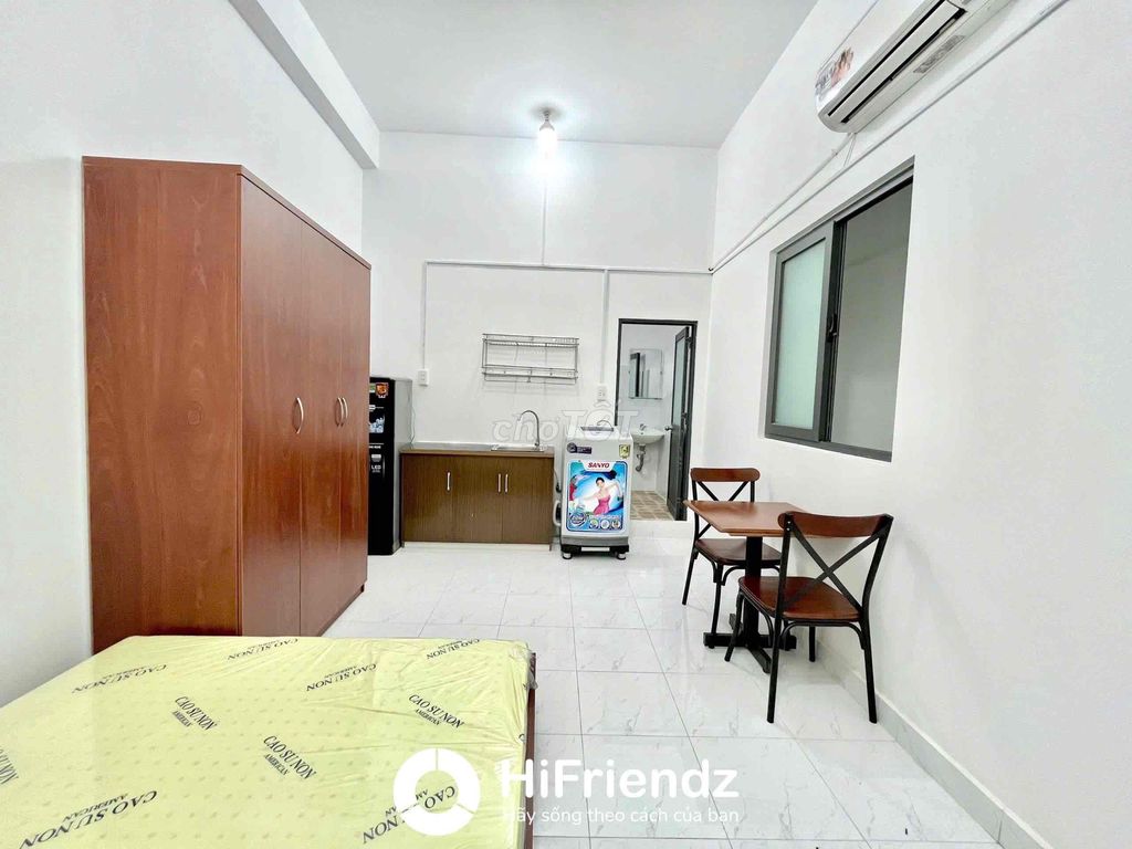 Studio Hùng Vương Quận 5 30m² giá 5.5 triệu - Full nội thất, an ninh 24/7!