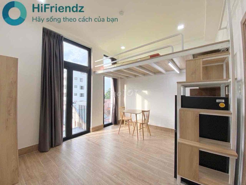 Căn hộ dịch vụ Vincom Lê Văn Việt 28m² giá 5.5 triệu - Ban công thoáng mát, nội thất đầy đủ!