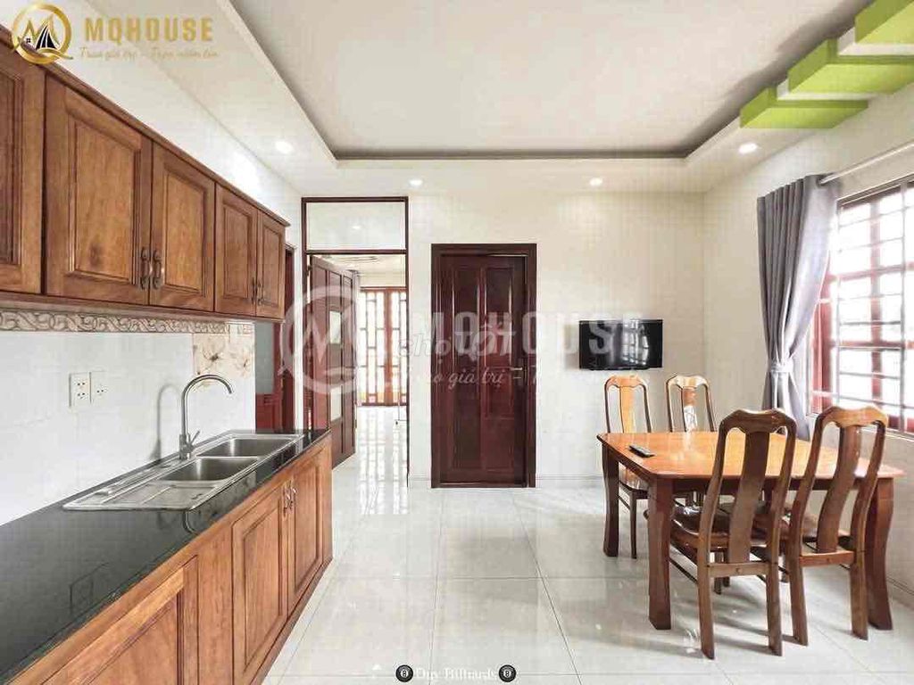 Căn hộ 2 PN ban công 65m² giá 10.8 triệu - Full nội thất ngay Cầu Thị Nghè!
