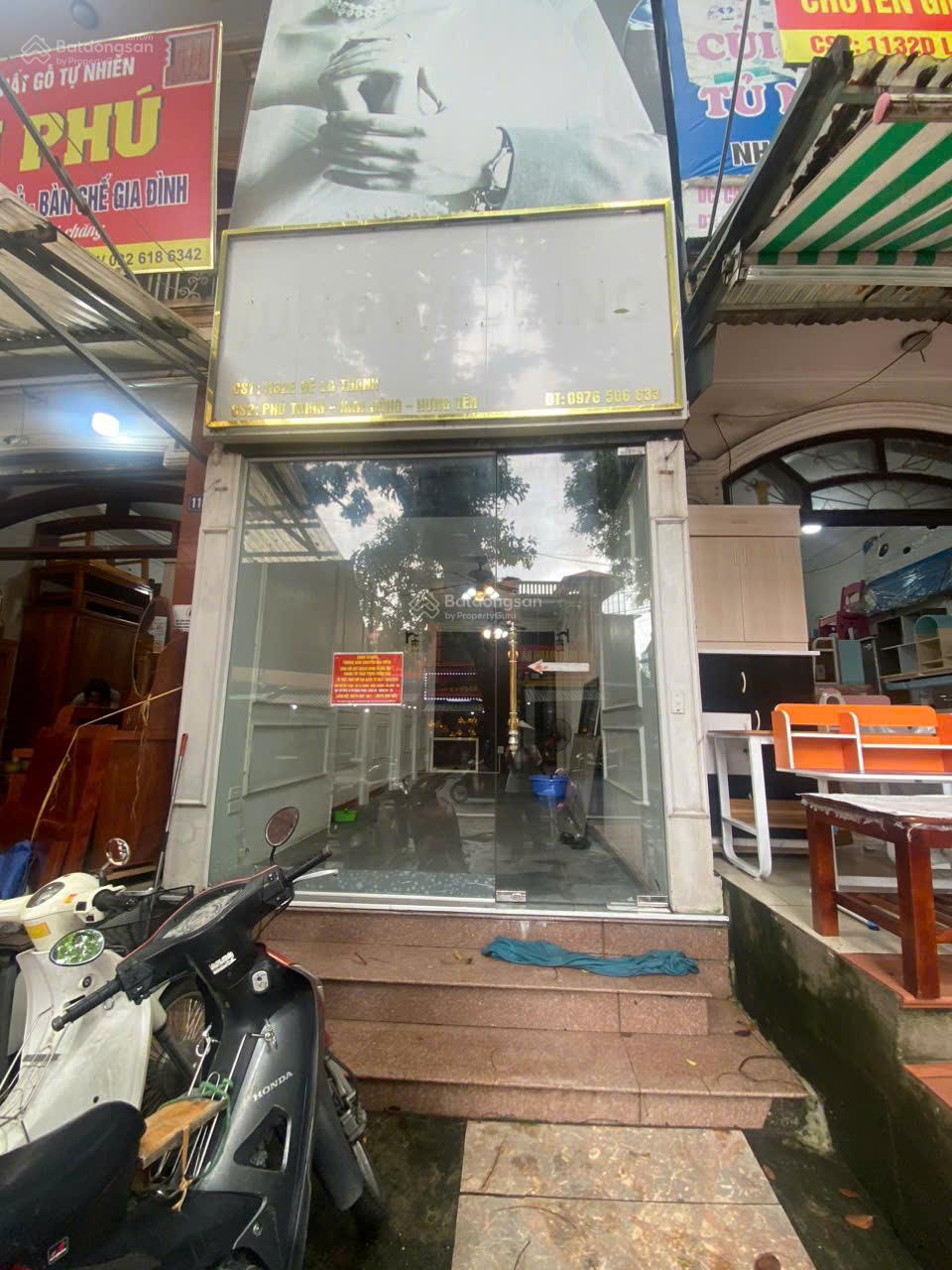 Cho thuê nhà mặt phố Đê La Thành, Ba Đình 50m² giá 25.5 triệu - Kinh doanh sầm uất ngay trung tâm!