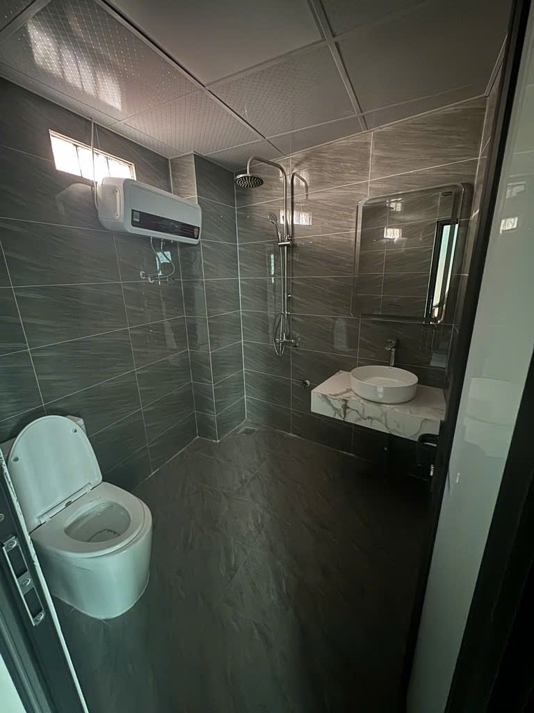 Bán nhà lô góc Miêu Nha 33m² giá 5.95 tỷ - Vị trí siêu thuận lợi gần Vincom