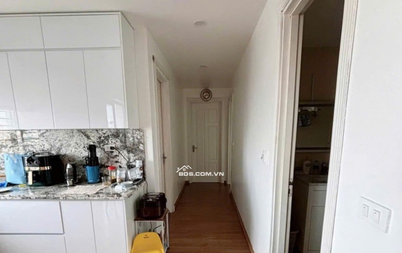 Chung cư Phúc Yên Tân Bình 100m² giá 10 triệu - Nhà đầy đủ nội thất, có hồ bơi