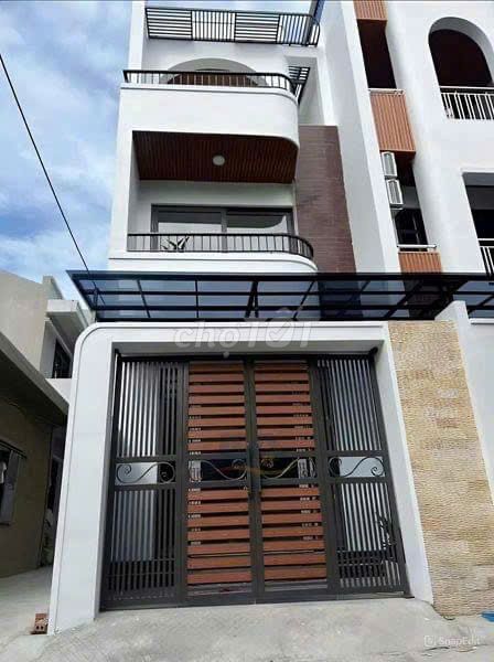 Nhà cho thuê góc 2 mặt tiền 226A Huỳnh Văn Bánh, Quận Phú Nhuận, 73m² - Thiết kế hiện đại, full nội thất!