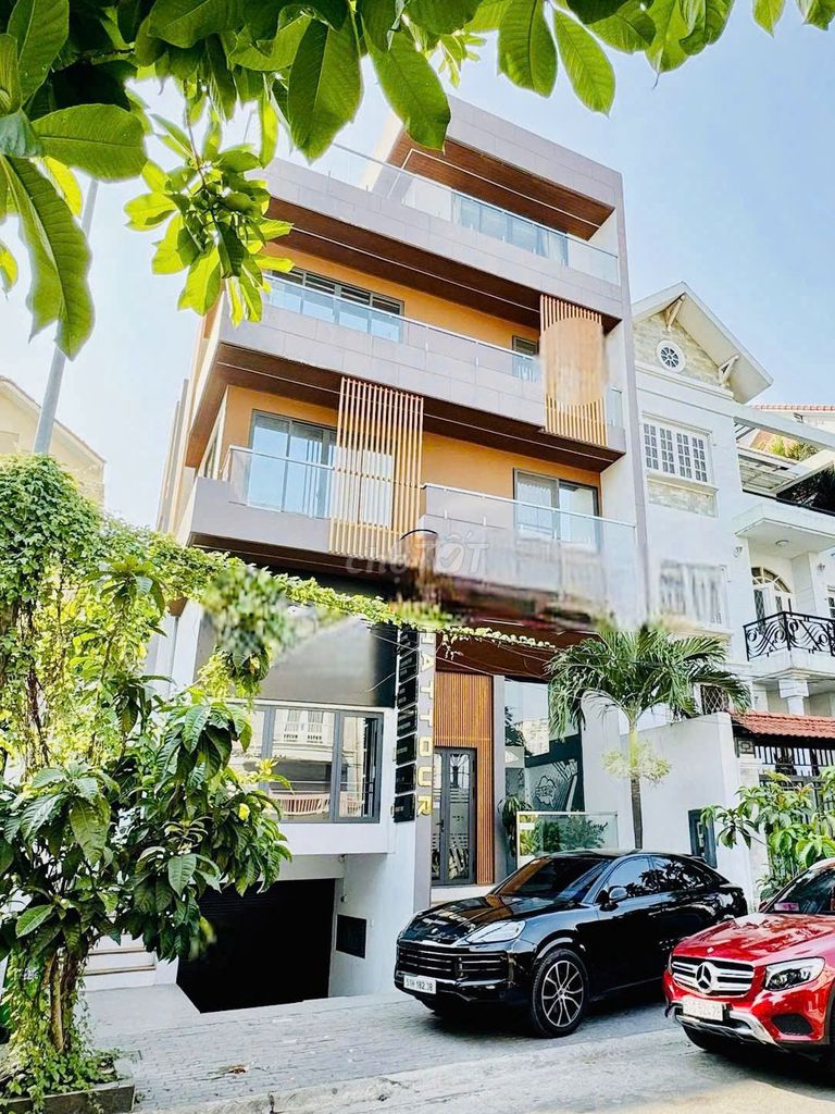 Biệt thự phố Đường Hoa Lan – 160m² giá 45 triệu - Địa điểm đắc địa, phù hợp kinh doanh!