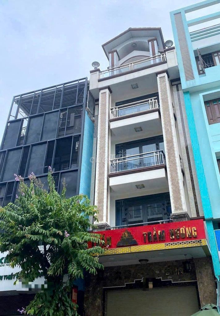 Nhà cho thuê mặt tiền 8B Hiền Vương, Phú Thạnh, Tân Phú - Giá 22 triệu/tháng, mới hiện đại!